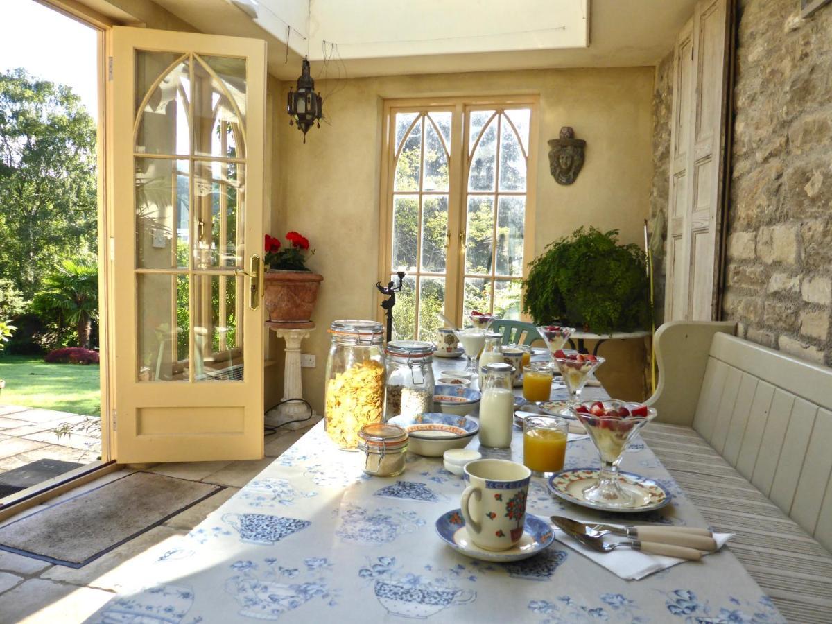 Dolphin House Bed and Breakfast Batheaston Exteriör bild